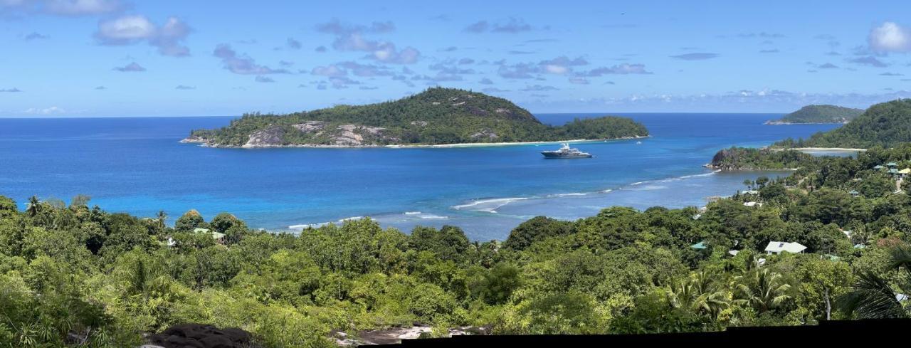 Western Ocean Breeze Self Catering *